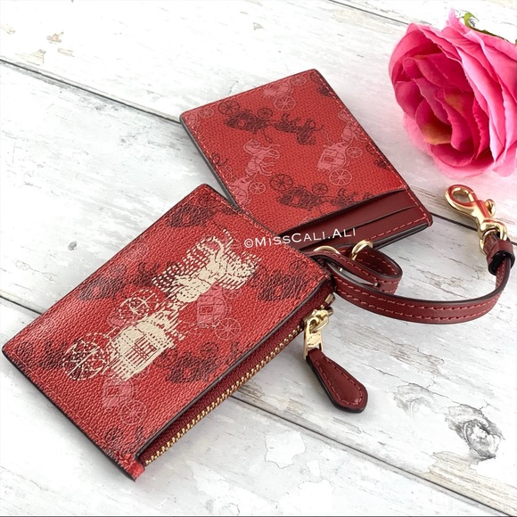 NWT COACH Red Lanyard Card Case Set with Horse & Carriage Print - Picture 7 of 16